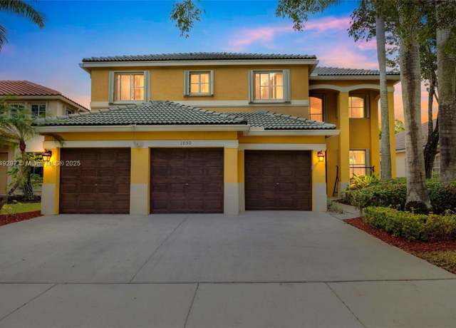 Property at 1050 Lavender Cir, Weston, FL 33327, 5 beds, 4 baths