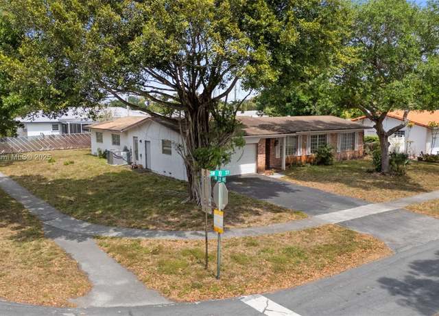 Property at 5361 SW 10th St, Plantation, FL 33317, 4 beds, 2 baths