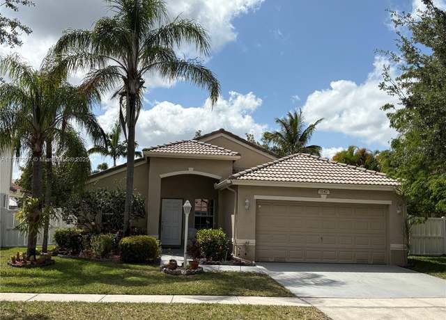 Property at 1142 NW 130th Ave, Pembroke Pines, FL 33028, 4 beds, 2 baths