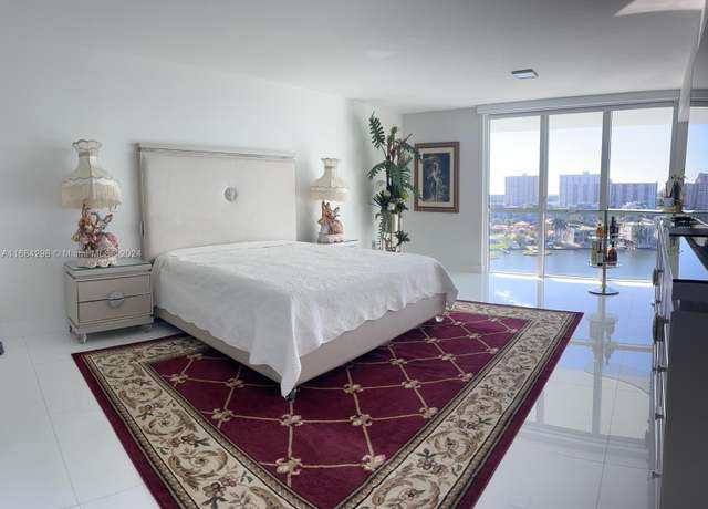 Property at 400 Sunny Isles Blvd #906, Sunny Isles Beach, FL 33160, 3 beds, 3 baths