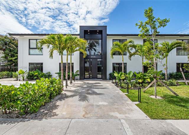 Property at 204 Sunrise Dr Unit 204D, Key Biscayne, FL 33149, 3 beds, 3 baths