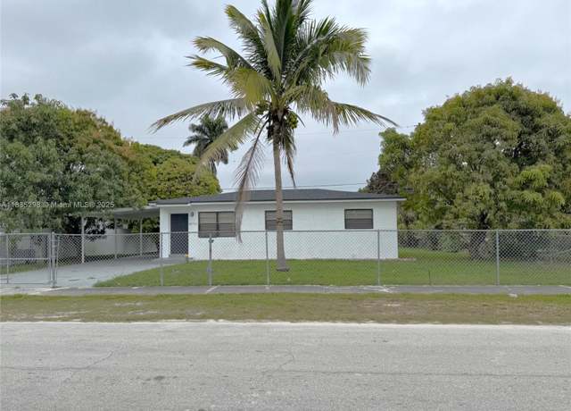 Property at 18711 SW 316th Ter, Homestead, FL 33030, 3 beds, 2 baths