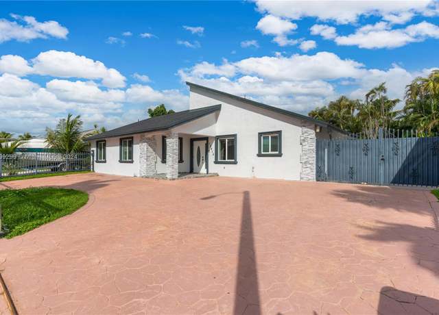 Property at 12415 SW 207th Ter, Miami, FL 33177, 3 beds, 2 baths
