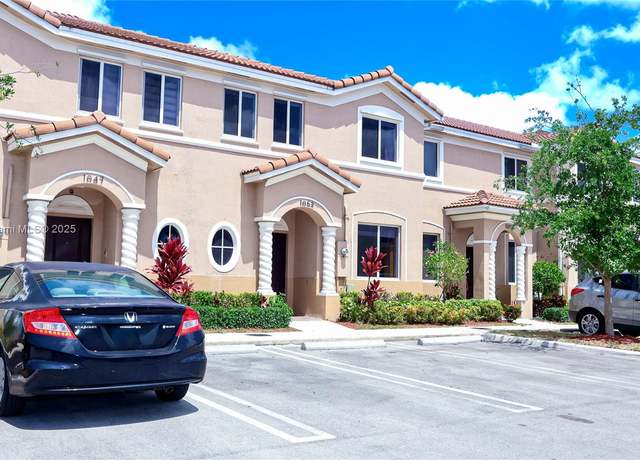 Property at 1053 SE 24th Ave, Homestead, FL 33035, 4 beds, 3 baths