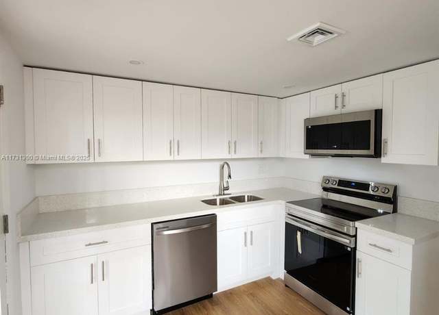 Property at 10772 N Kendall Dr Unit G6, Miami, FL 33176, 3 beds, 2 baths