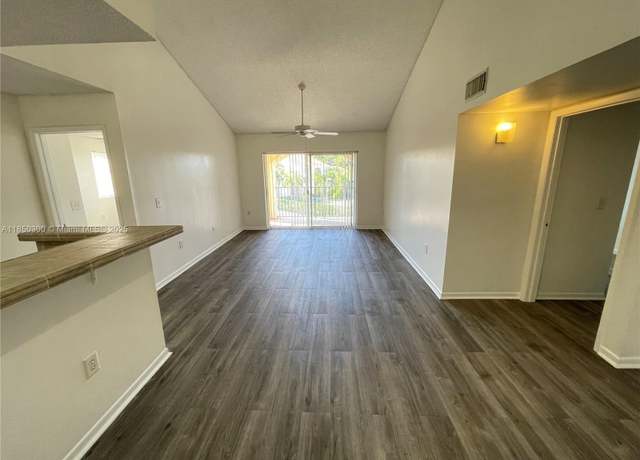 Property at 1749 Village Blvd #304, West Palm Beach, FL 33409, 2 beds, 2 baths