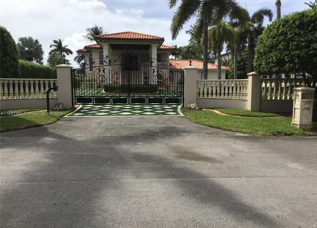 Property at 13460 SW 32nd St, Kendall, FL 33175, 5 beds, 4 baths