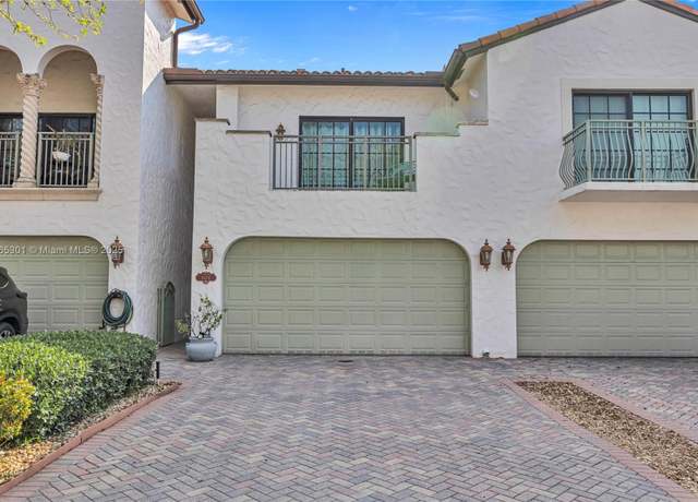 Property at 4424 Hidden Harbour Ter, Dania Beach, FL 33312, 3 beds, 2.5 baths
