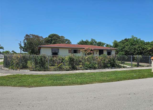 Property at 12031 SW 191st Ter, Miami, FL 33177, 3 beds, 1.5 baths