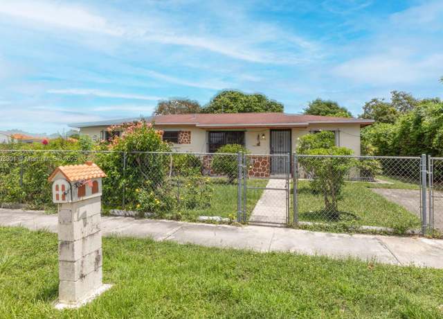 Property at 12031 SW 191st Ter, Miami, FL 33177, 3 beds, 1.5 baths