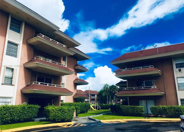 Property at 17600 NW 68th Ave Unit B3006, Hialeah, FL 33015, 2 beds, 2 baths
