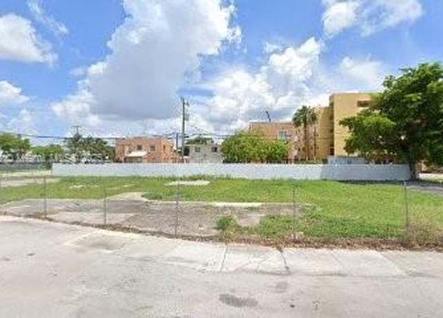 Property at 2737 NW 17th St, Miami, FL 33125