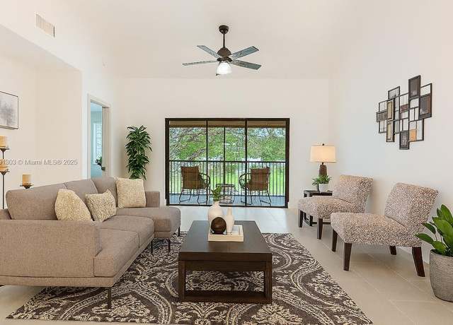 Property at 406 Republic Ct #406, Deerfield Beach, FL 33442, 2 beds, 2 baths