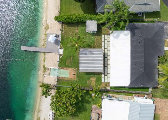Property at 5020 SW 92nd Ave, Miami, FL 33165, 4 beds, 2 baths