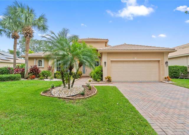 Property at 7215 Great Falls Cir, Boynton Beach, FL 33437, 3 beds, 2.5 baths
