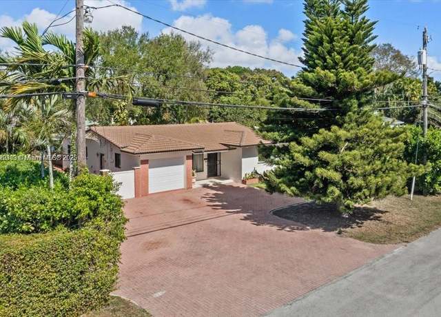 Property at 6385 SW 25th St, Miami, FL 33155, 3 beds, 2 baths