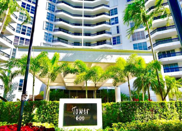 Property at 3400 NE 192nd St #606, Aventura, FL 33180, 2 beds, 2 baths