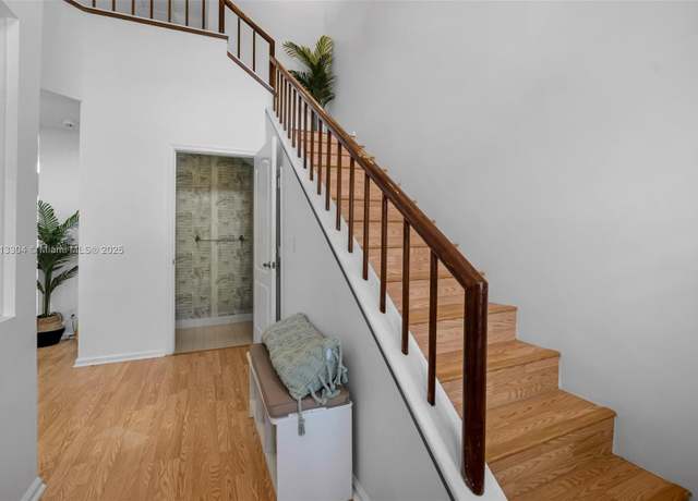 Property at 9280 Boca Gardens Pkwy Unit B, Boca Raton, FL 33496, 3 beds, 2.5 baths