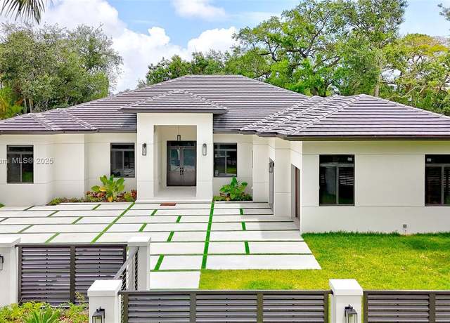 Property at 7025 SW 80th Ct, Miami, FL 33143, 4 beds, 4 baths