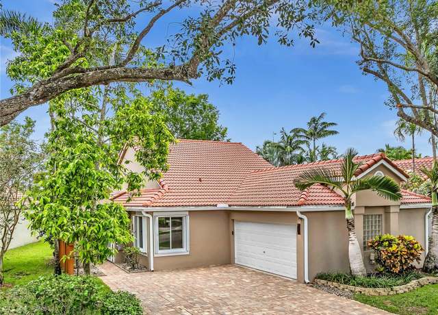 Property at 321 NW 100th Ave, Plantation, FL 33324, 3 beds, 2 baths