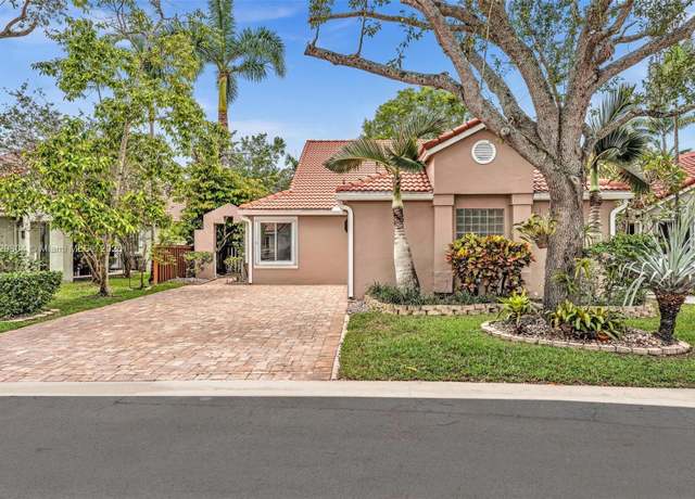 Property at 321 NW 100th Ave, Plantation, FL 33324, 3 beds, 2 baths