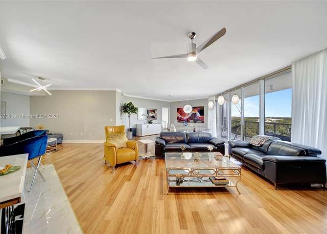 Property at 6051 N Ocean Dr #603, Hollywood, FL 33019, 2 beds, 2.5 baths