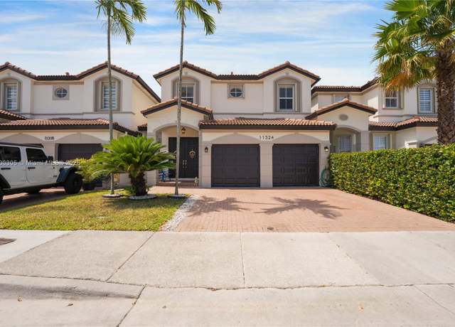 Property at 11324 NW 74th Ter, Doral, FL 33178, 3 beds, 2.5 baths