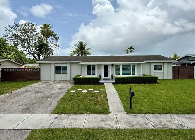 Property at 15761 SW 102nd Ct, Miami, FL 33157, 3 beds, 2 baths