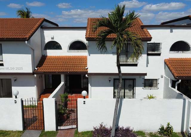 Property at 1331 SW 124th Ct Unit E-3, Miami, FL 33184, 3 beds, 3 baths