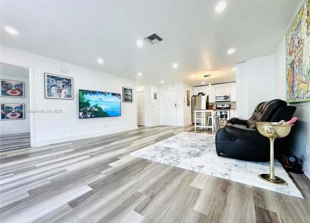 Property at 13499 Biscayne Blvd Ph 1705, North Miami, FL 33181, 2 beds, 2 baths