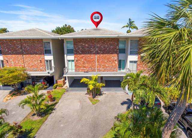 Property at 6795 & 6793 Brookline Dr, Hialeah, FL 33015, 3 beds, 2.5 baths