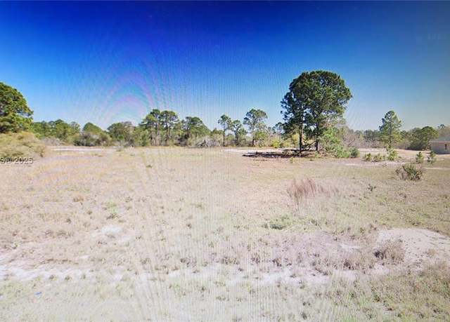 Property at 127 Briarpatch Dr, Lake Placid, FL 33852