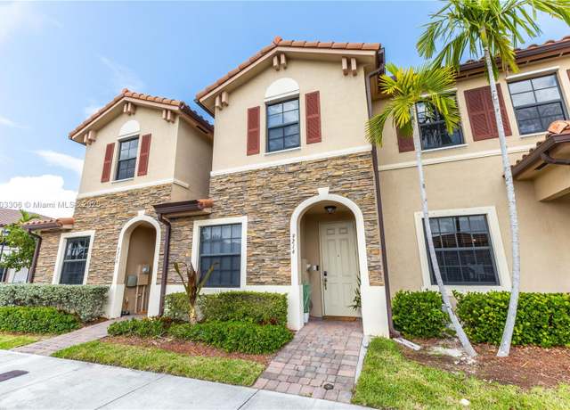 Property at 9214 W 33rd Ln, Hialeah, FL 33018, 3 beds, 2.5 baths