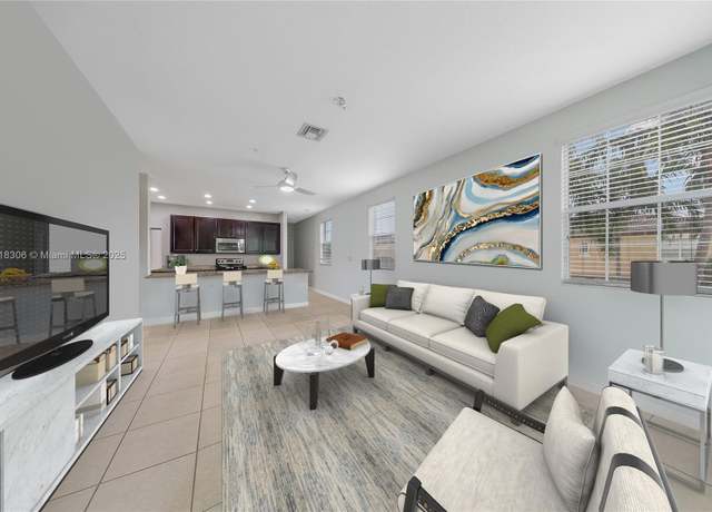 Property at 14776 SW 10th St #10501, Pembroke Pines, FL 33027, 3 beds, 3.5 baths