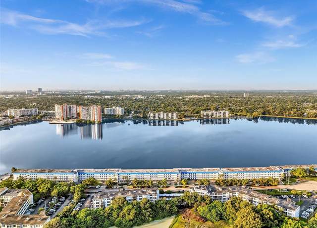 Property at 1170 NE 191st St #24, Miami, FL 33179, 1 bed, 1.5 baths