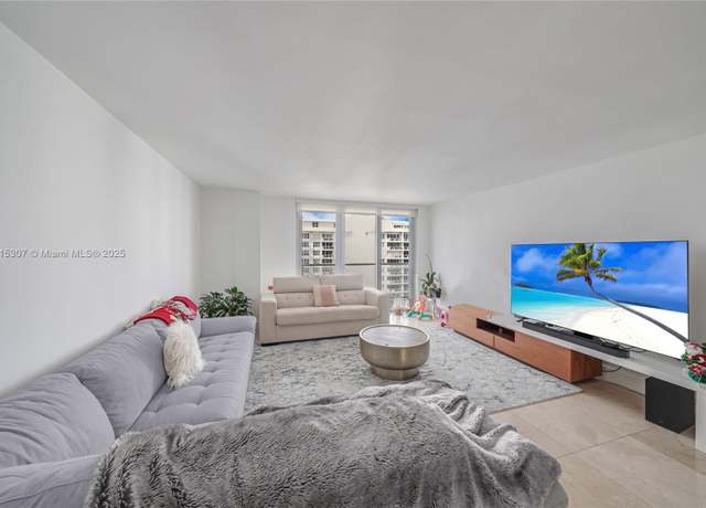 Property at 5701 Collins Ave #1415, Miami Beach, FL 33140, 2 beds, 2 baths