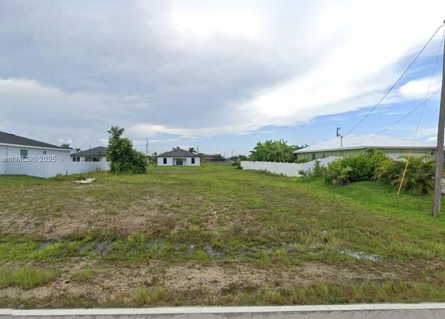 Property at 1718 N Nelson Rd, Cape Coral, FL 33993