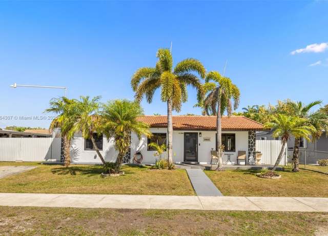 Property at 14435 SW 293rd Ter, Homestead, FL 33033, 3 beds, 2 baths