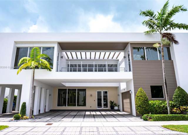 Property at 10272 NW 75th Ter, Doral, FL 33178, 6 beds, 7 baths