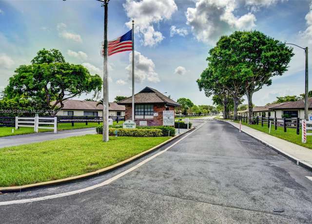 Property at 4764 Greentree Cres Unit A, Boynton Beach, FL 33436, 2 beds, 2 baths