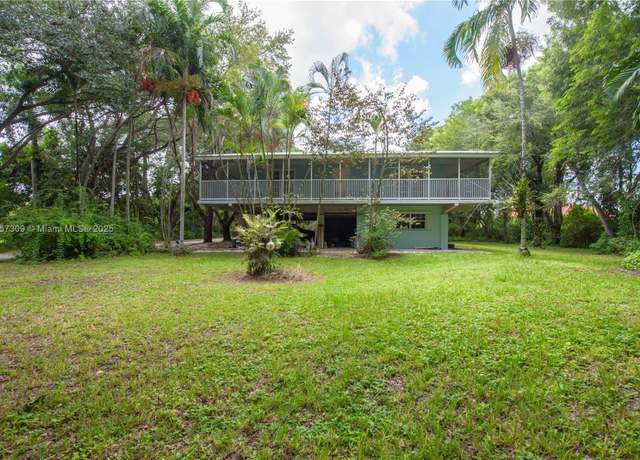 Property at 37189 SW 212th Ave, Homestead, FL 33034, 4 beds, 2.5 baths