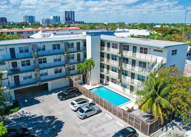 Property at 609 NE 13th Ave #301, Fort Lauderdale, FL 33304, 2 beds, 2 baths
