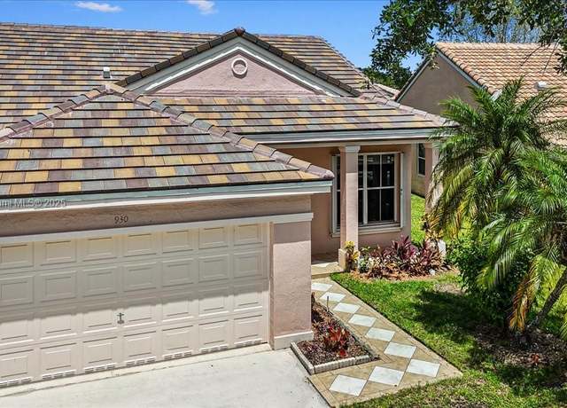 Property at 930 Briar Ridge Rd, Weston, FL 33327, 3 beds, 2 baths