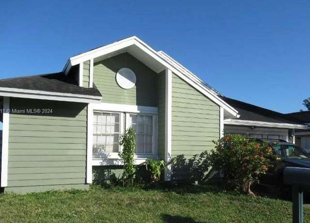 Property at 14035 SW 103rd Ter, Miami, FL 33186, 4 beds, 2 baths
