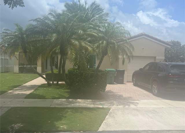 Property at 6630 SW 159th Pl, Miami, FL 33193, 4 beds, 2 baths