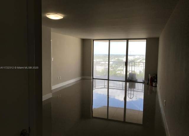 Property at 18011 Biscayne Blvd #1802, Aventura, FL 33160, 1 bed, 1 bath