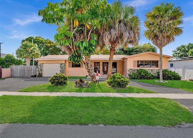 Property at 16191 NE 11th Ave, North Miami Beach, FL 33162, 3 beds, 2 baths
