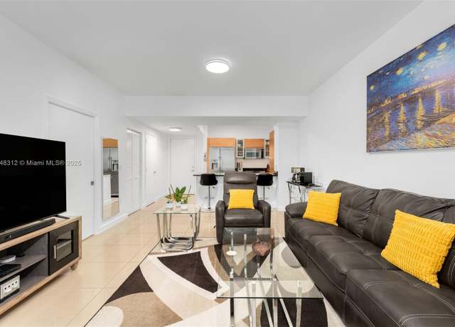 Property at 950 Brickell Bay Dr #803, Miami, FL 33131, 1 bed, 1 bath