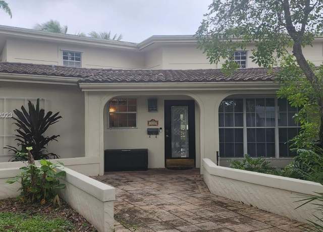 Property at 1809 Coral Gardens Dr, Wilton Manors, FL 33306, 7 beds, 3.5 baths