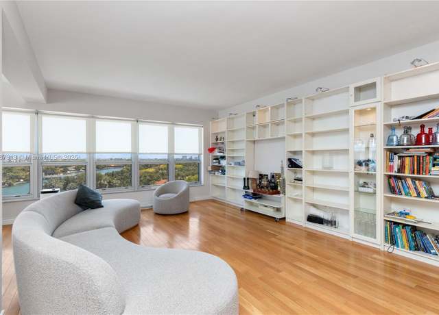 Property at 9102 W Bay Harbor Dr Unit 10D, Bay Harbor Islands, FL 33154, 2 beds, 2.5 baths
